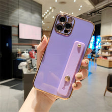 將圖片載入圖庫檢視器 Wrist Strap Plating Phone Case For Samsung Galaxy S22 S21 S20 FE S10 S8 S9 Note 8 9 10 20 Ultra Plus Lite Silicone Soft Cover